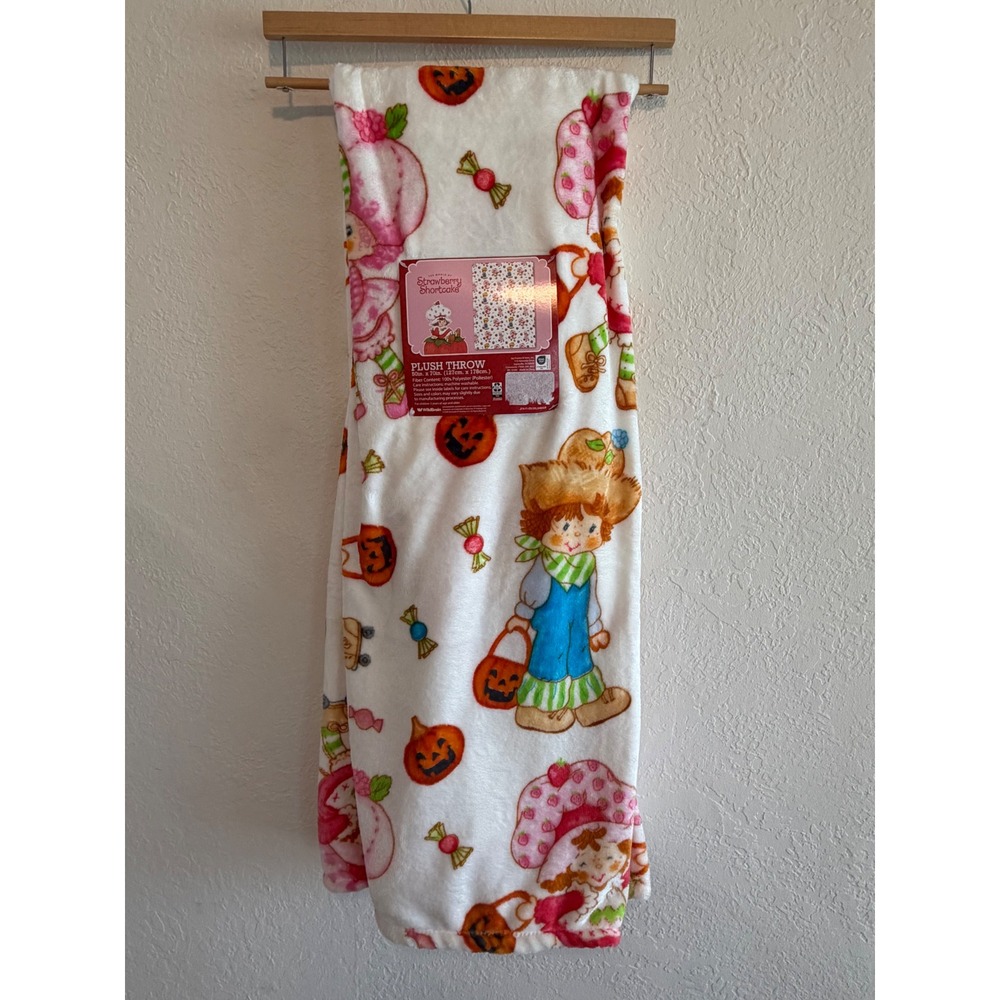 Strawberry Shortcake Halloween Plush Throw Blanket Jay Franco 50x70 New